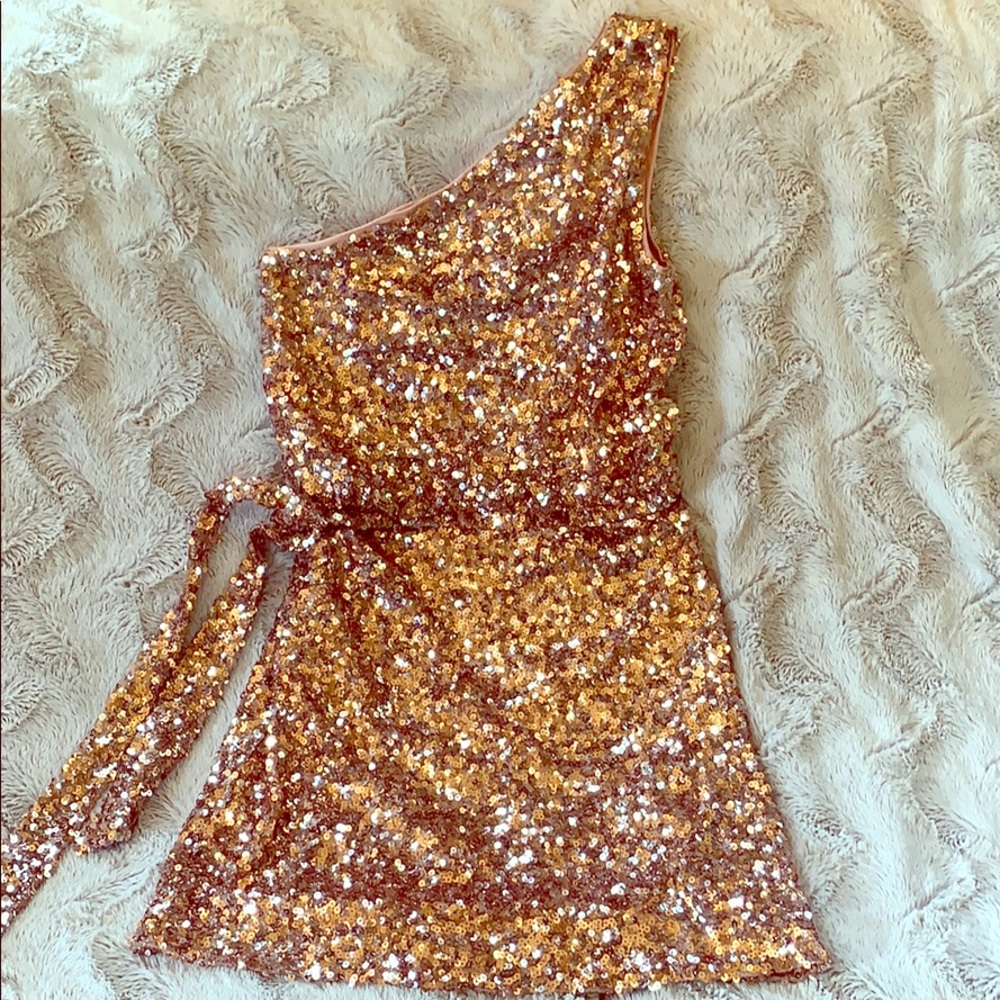 Aidan Mattox One Shoulder Dress in Gold Sequins
